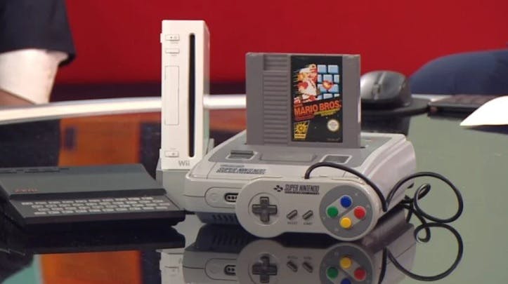 BBC toont per ongeluk NES-cartridge in SNES-console op tv