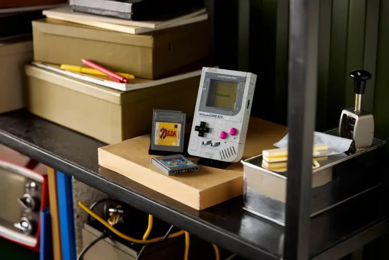 De Lego Game Boy is nu al in de aanbieding