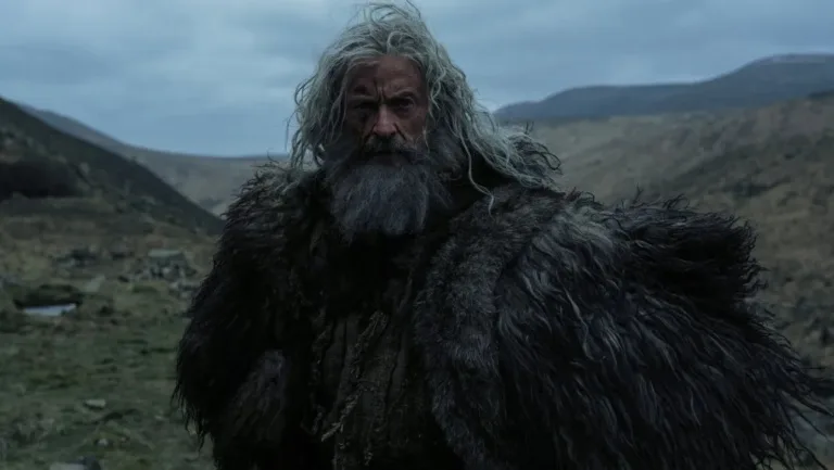 Ruige Hugh Jackman te zien in eerste The Death of Robin Hood-trailer