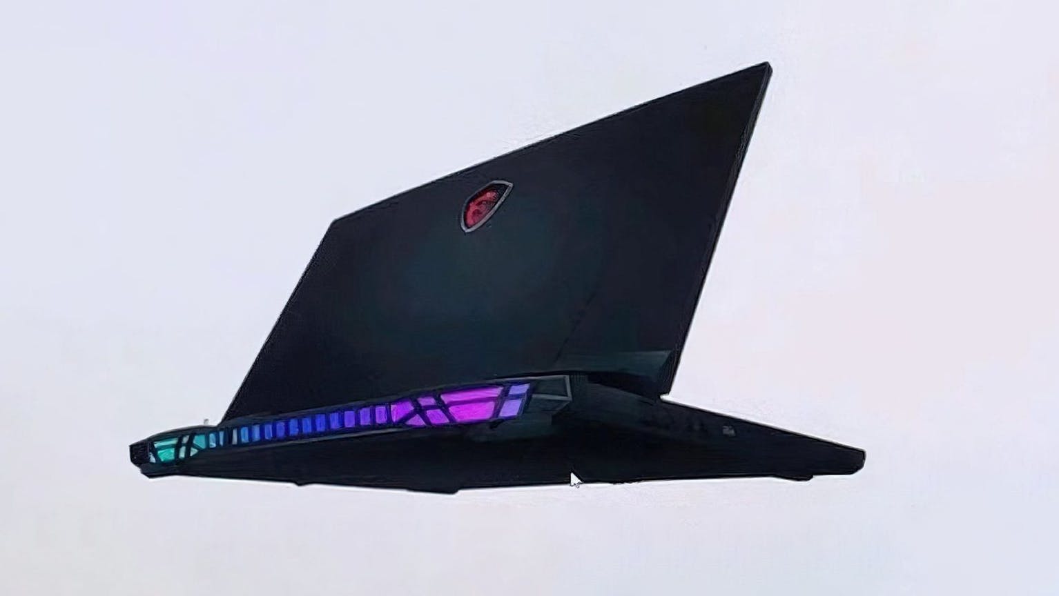 Gelekte foto’s tonen nieuwe MSI Titan GT77-laptops