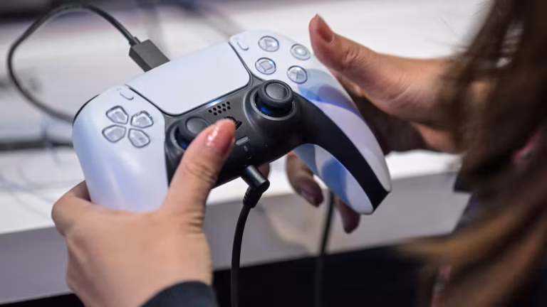 Poll: PlayStation-fans overwegen overstap naar pc na discbesluit
